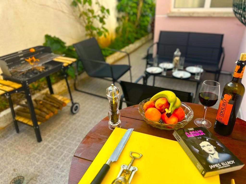 Lisabonna Guest House Amadora Ngoại thất bức ảnh