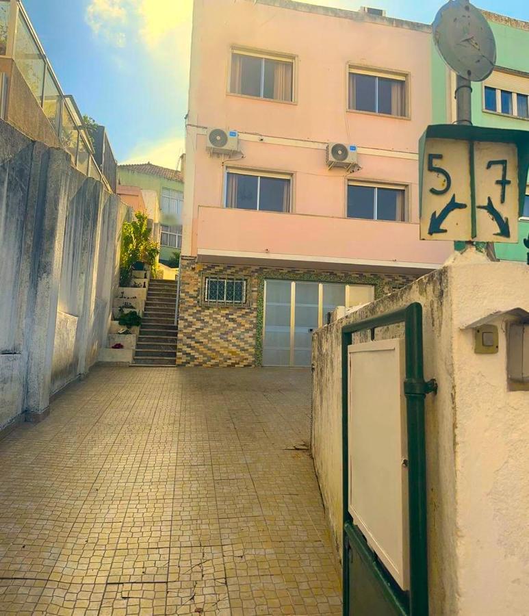 Lisabonna Guest House Amadora Ngoại thất bức ảnh