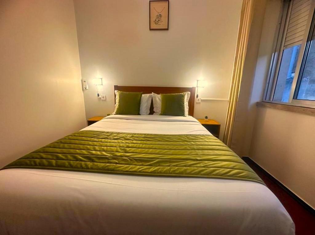 Lisabonna Guest House Amadora Ngoại thất bức ảnh