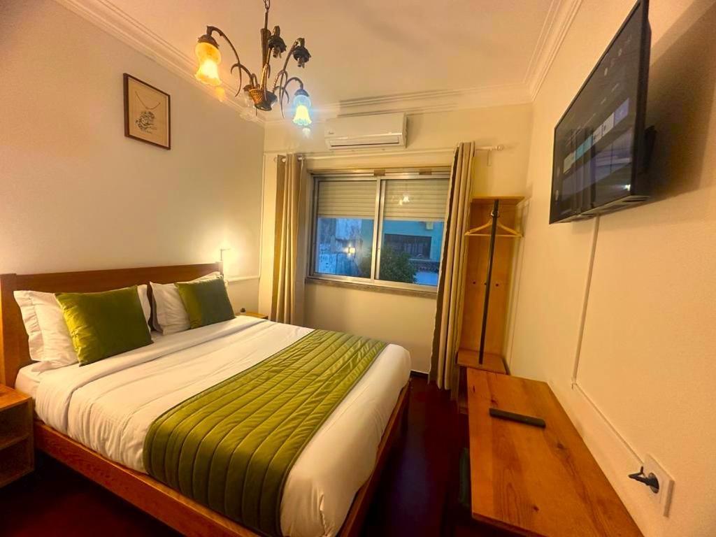 Lisabonna Guest House Amadora Ngoại thất bức ảnh