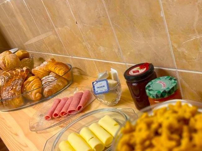 Lisabonna Guest House Amadora Ngoại thất bức ảnh